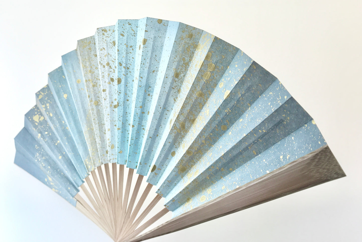 Kyosensu Folding Fan x MUSUHI Blue & Gold Gradient #KS-3