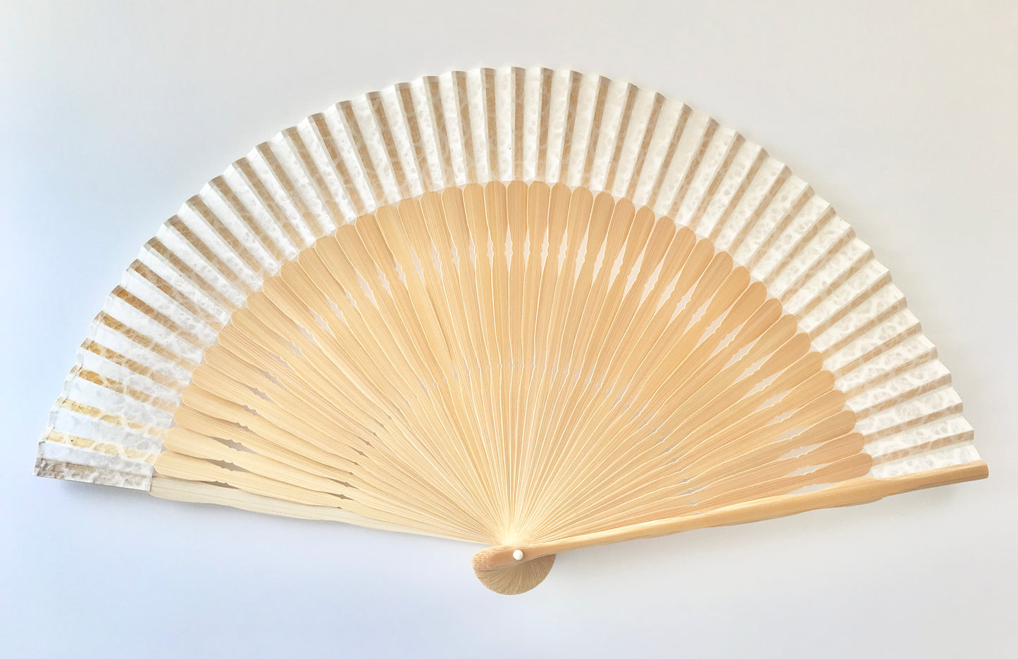 Kyo-Sensu Folding Fan / Tan-Chi x Mino Washi Paper x MUSUHI Kikko Sukashi #KS-11