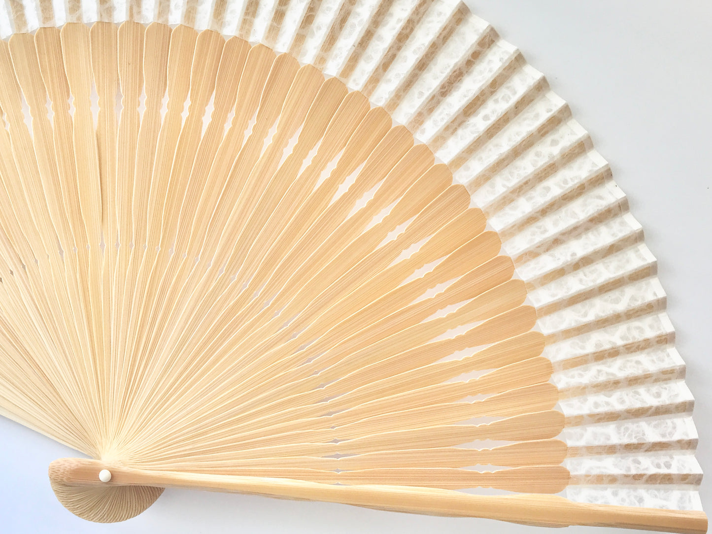 Kyo-Sensu Folding Fan / Tan-Chi x Mino Washi Paper x MUSUHI Kikko Sukashi #KS-11