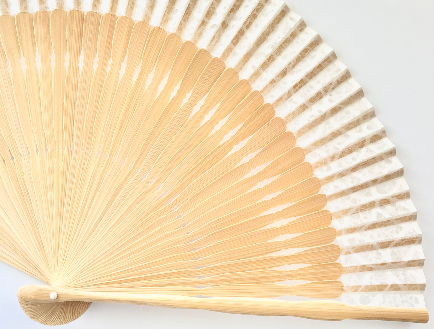 Kyō Sensu (Kyoto Folding Fan) / Tanjio x Mino Washi x MUSUHI Shippo Sukashi #KS-15