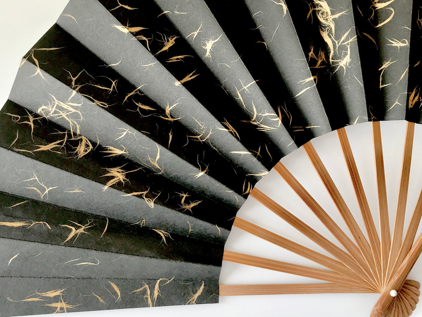 Kyo Sensu folding fan x Tosa Washi paper x MUSUHI: Dragon Soaring Through Clouds Gold & Black (L) #KS-2